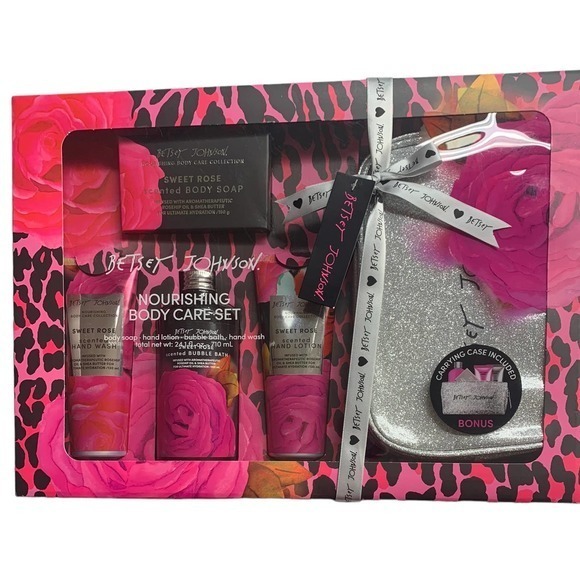 Betsey Johnson 5 PC Sweet Rose Body Care‎ Set - Picture 2 of 8